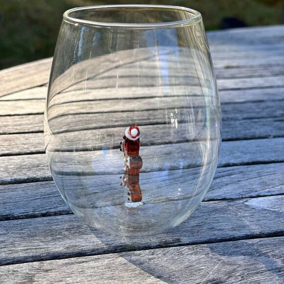 New Handblown Glass Stemless Wine Glass Decorated Gingerbread Man Holiday Décor - Picture 4 of 11